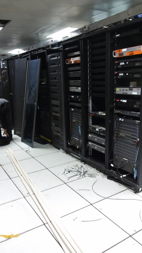 衡阳市人力资源和社会包管局160kva模块机