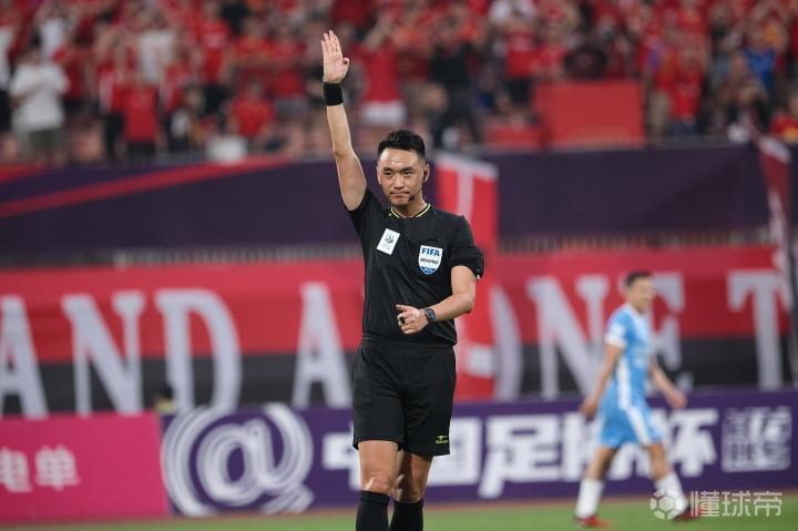大变阵!U23国足vs泰国：：：向余望、、、蒯纪闻、、、依木兰先发，，，张玉宁替补